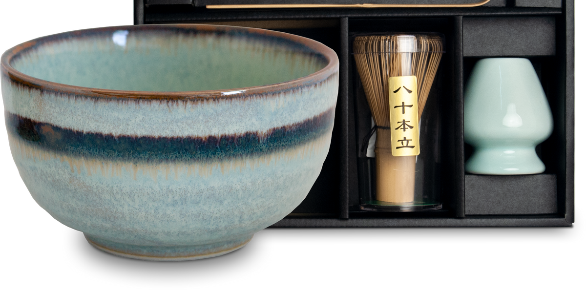 Traditional Japanese Matcha Tea Set - Green Wasabi — Tradewinds ...